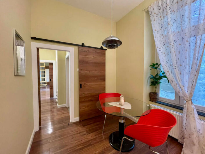 Home Staging, Sas utca